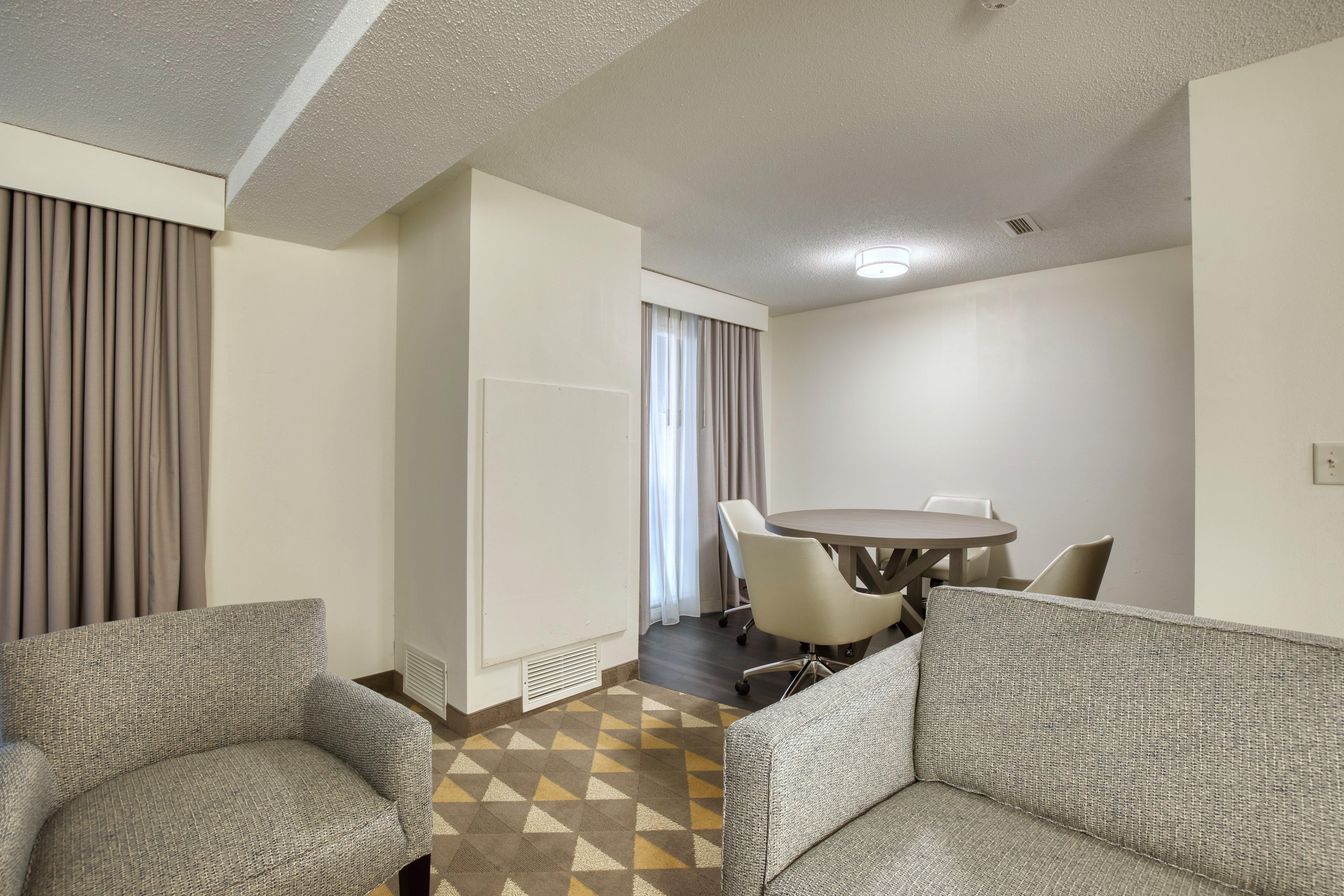 Holiday Inn Hotel & Suites Madison West - Middleton By Ihg Extérieur photo