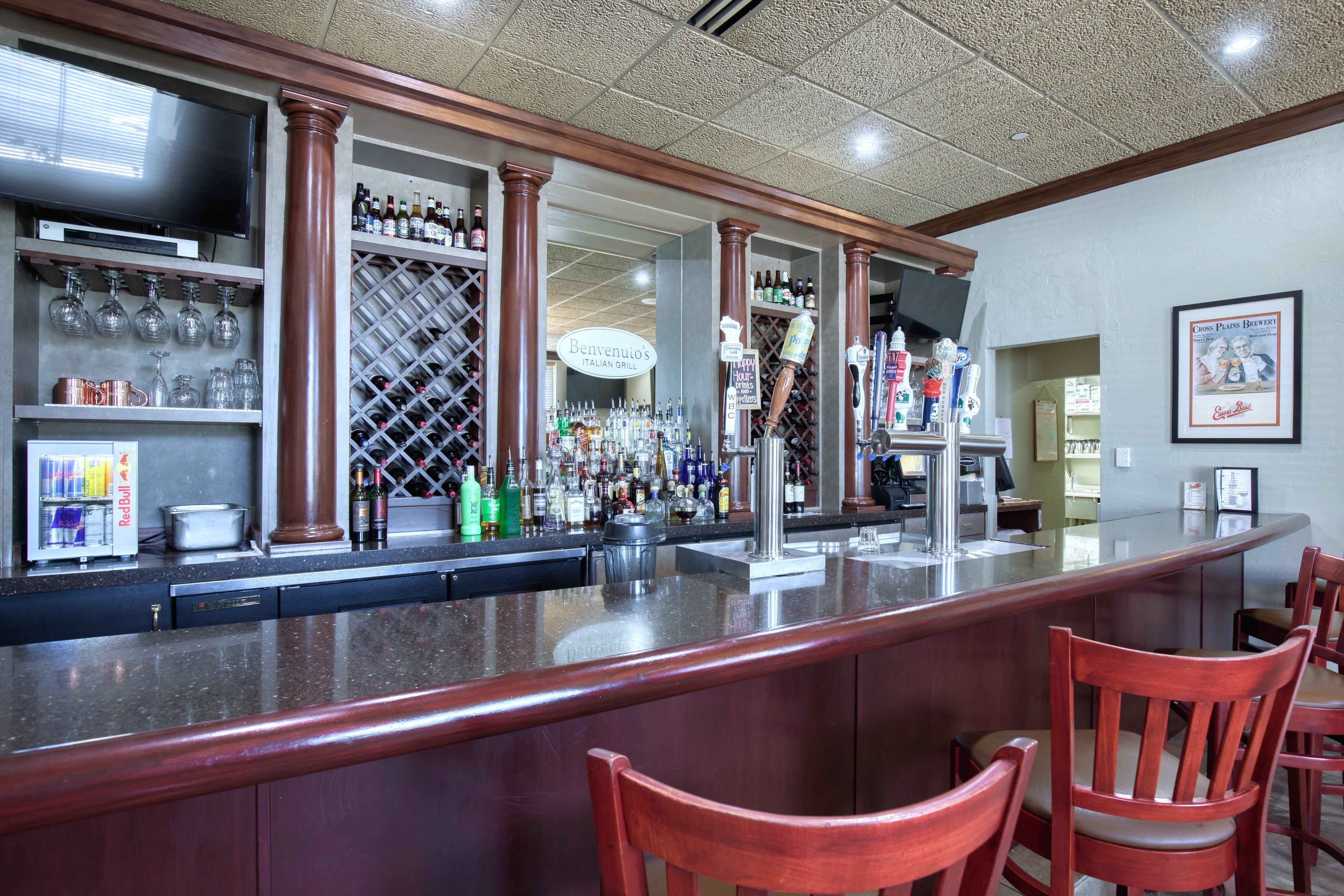 Holiday Inn Hotel & Suites Madison West - Middleton By Ihg Extérieur photo