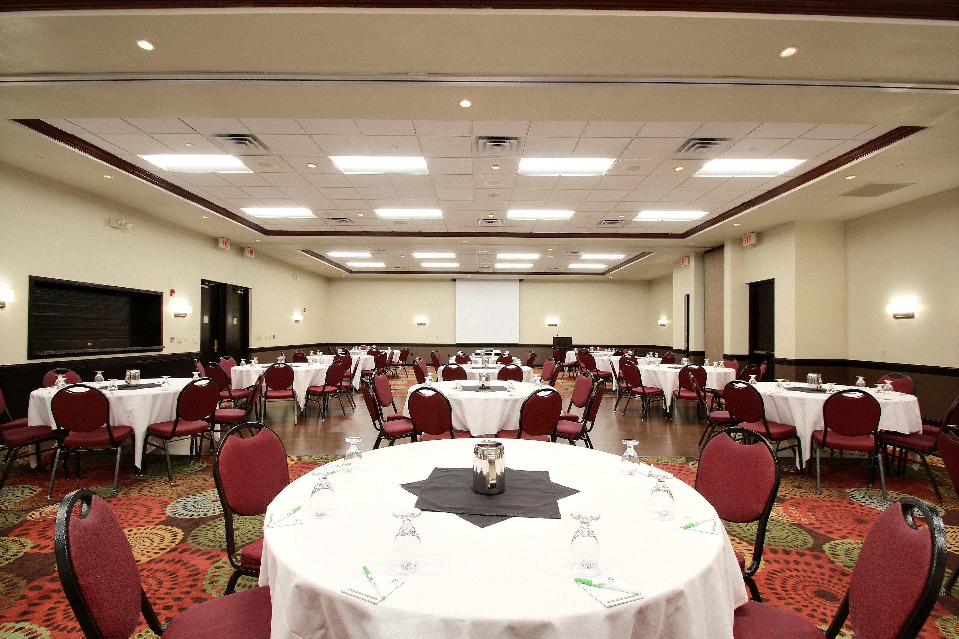 Holiday Inn Hotel & Suites Madison West - Middleton By Ihg Extérieur photo