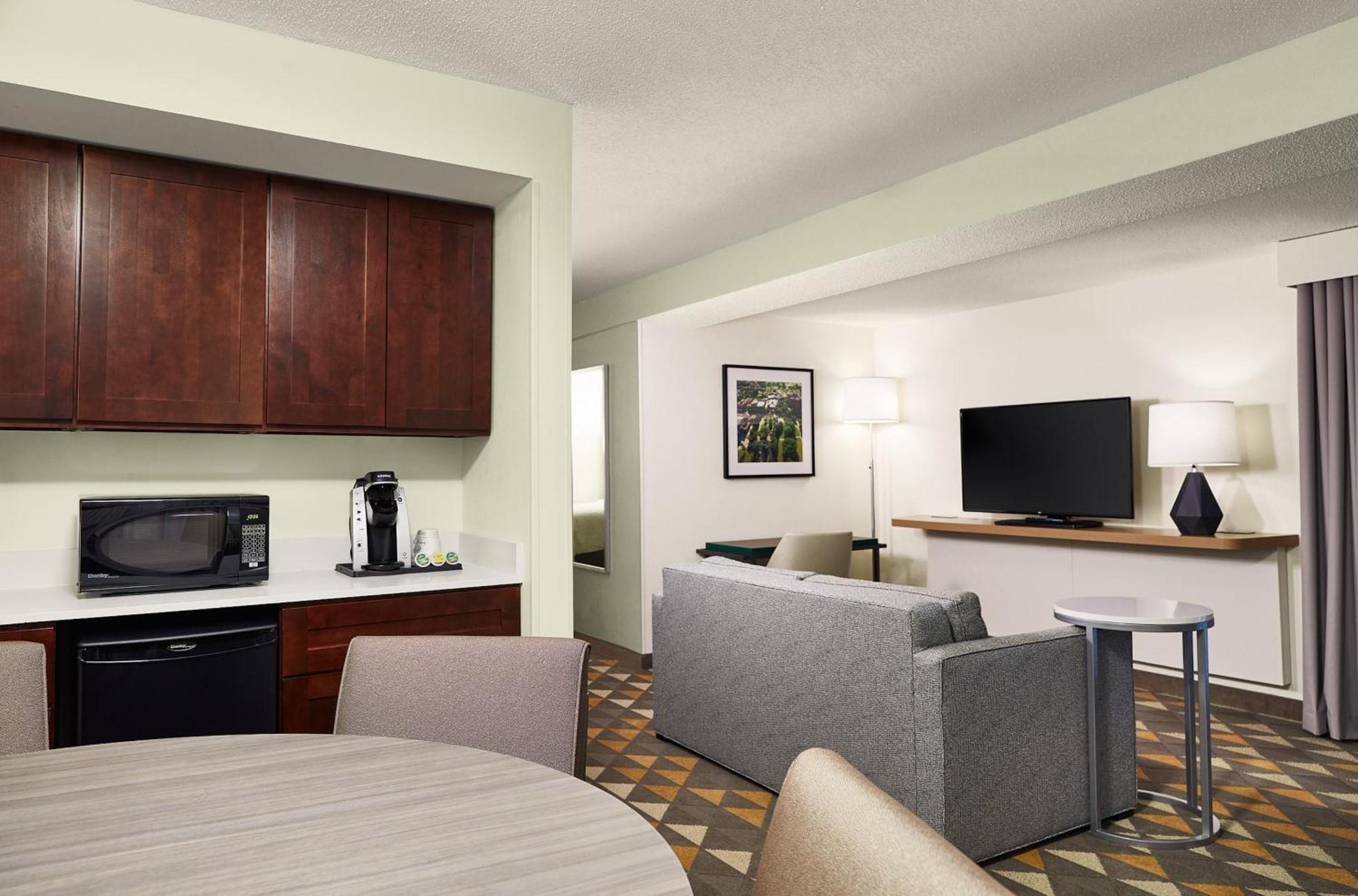 Holiday Inn Hotel & Suites Madison West - Middleton By Ihg Extérieur photo